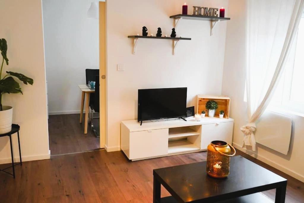 Rm-1 - Appartement F2 Au 1Er Etage Pour 1-3 Pers Mylhúzy Exteriér fotografie